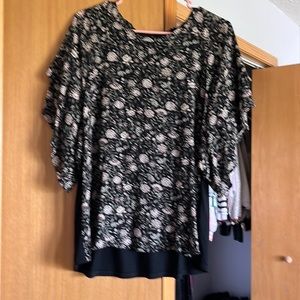 Maurice’s brand Womens top size large